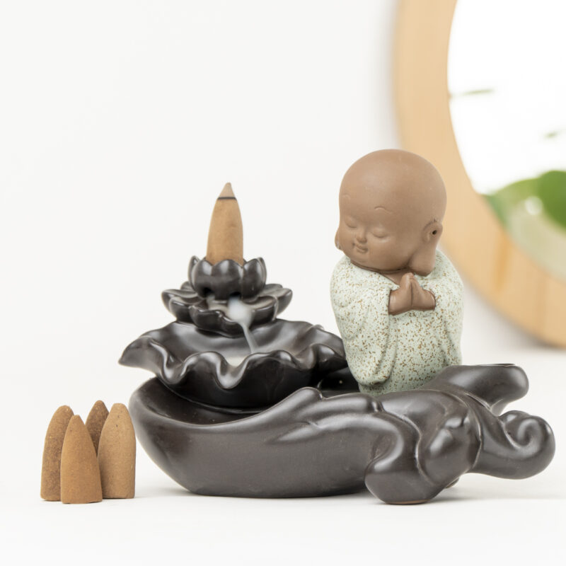 Zen Buddha Geri Akışlı Tütsülük